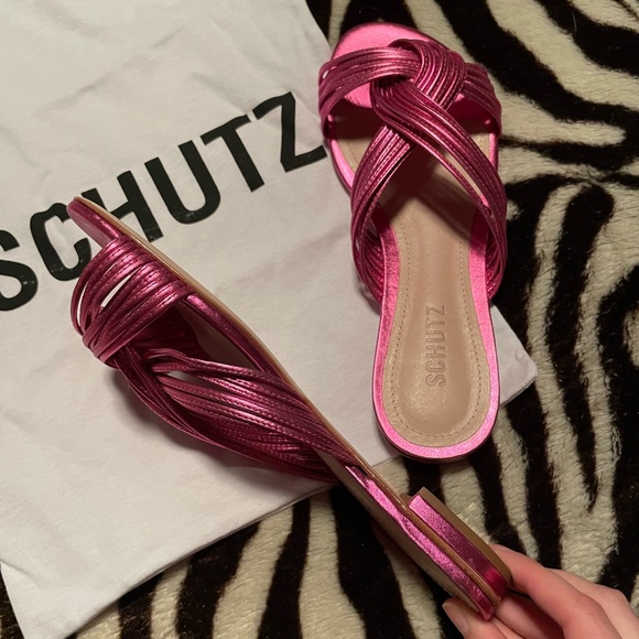 Schutz Khayla Metallic Pink Sandals - Picture 13 of 16